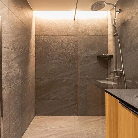 Le D'antoine - Centre De Hotel 3*